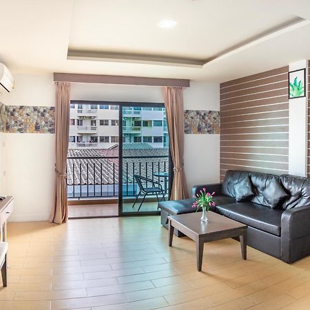 Scandia Beach Hotel Джомтиен Бийч Екстериор снимка
