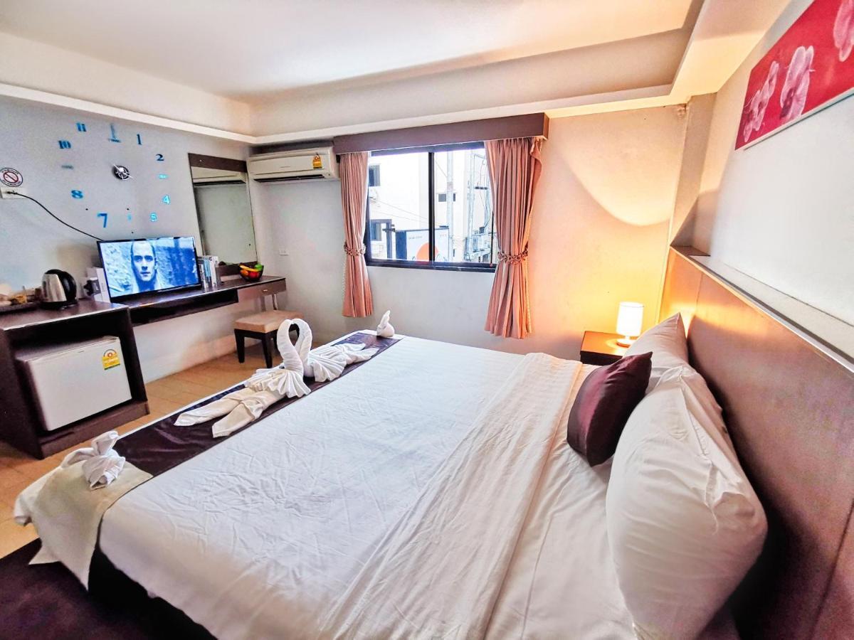 Scandia Beach Hotel Джомтиен Бийч Екстериор снимка