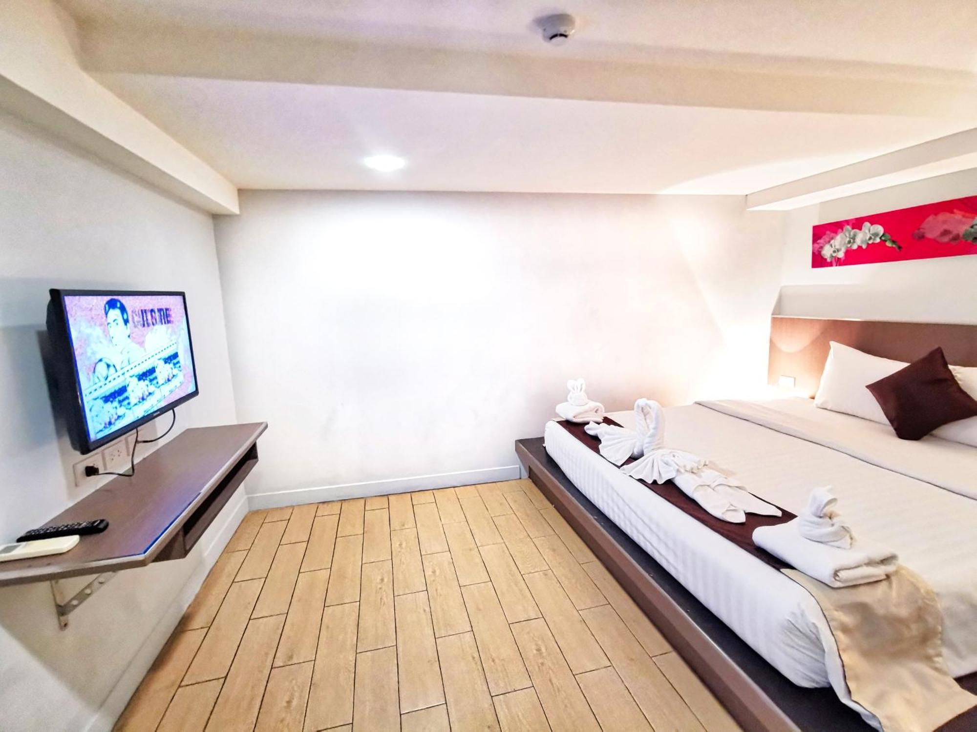 Scandia Beach Hotel Джомтиен Бийч Стая снимка